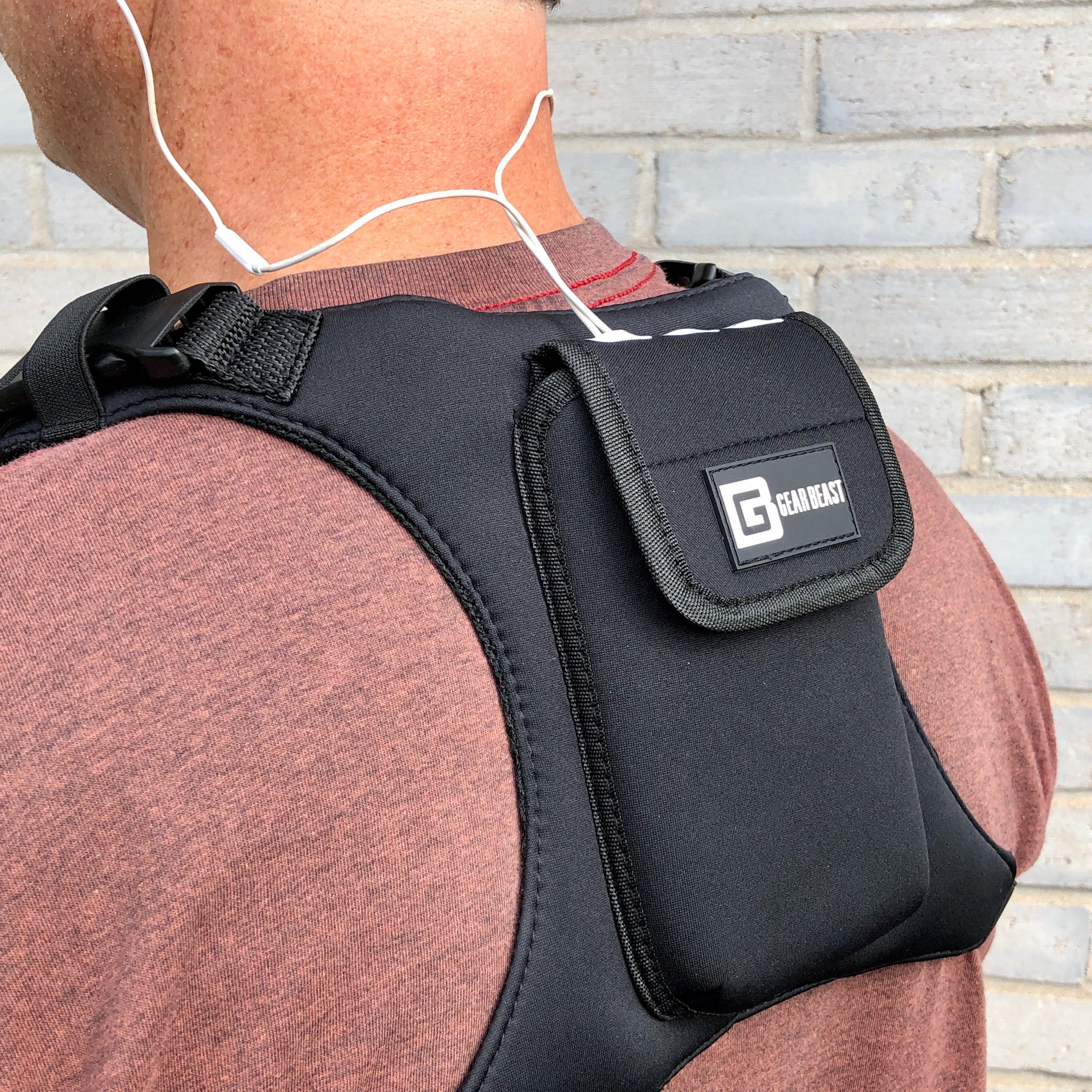 gear beast Gear Beast Running Backpack Cell Phone Holder with Pocket for ID, Mone